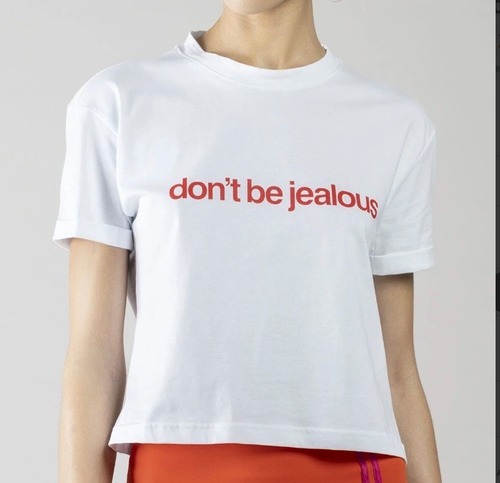 (再入荷）DENNY ROSE ホワイト✖️レッドロゴデザインウエスト丈TシャツITALY：611DD64019 ¥14,000＋tax