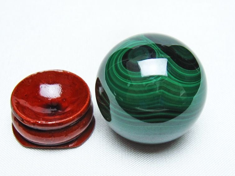 マラカイト 丸玉 32mm スフィア 置物 一点物 おまかせ便 141-8383