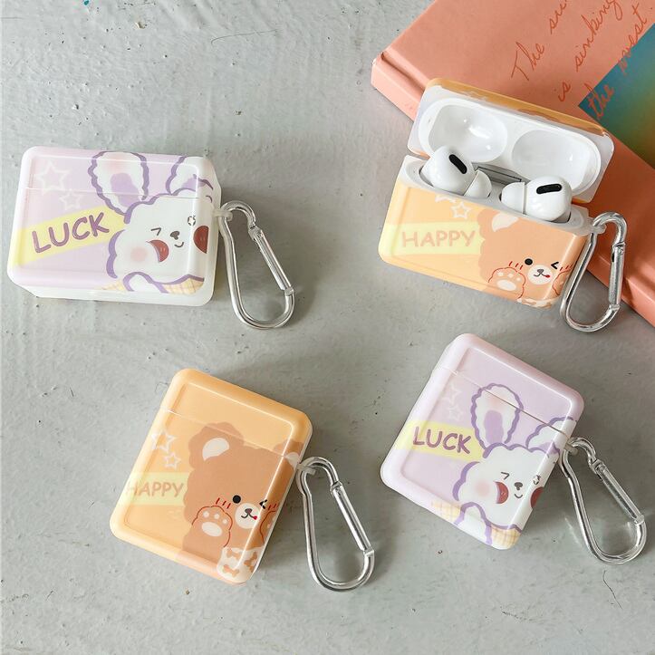 Airpods ケース くま うさぎ クマ ラビット ロゴ Happy Luck 可愛い キーホルダー カラビナ Luluca 韓国トレンドファッションluluca ルルカ Airpods ケース くま うさぎ クマ ラビット ロゴ Happy Luck 可愛い キーホルダー カラビナ Luluca 韓国トレンドファッションluluca ルルカ