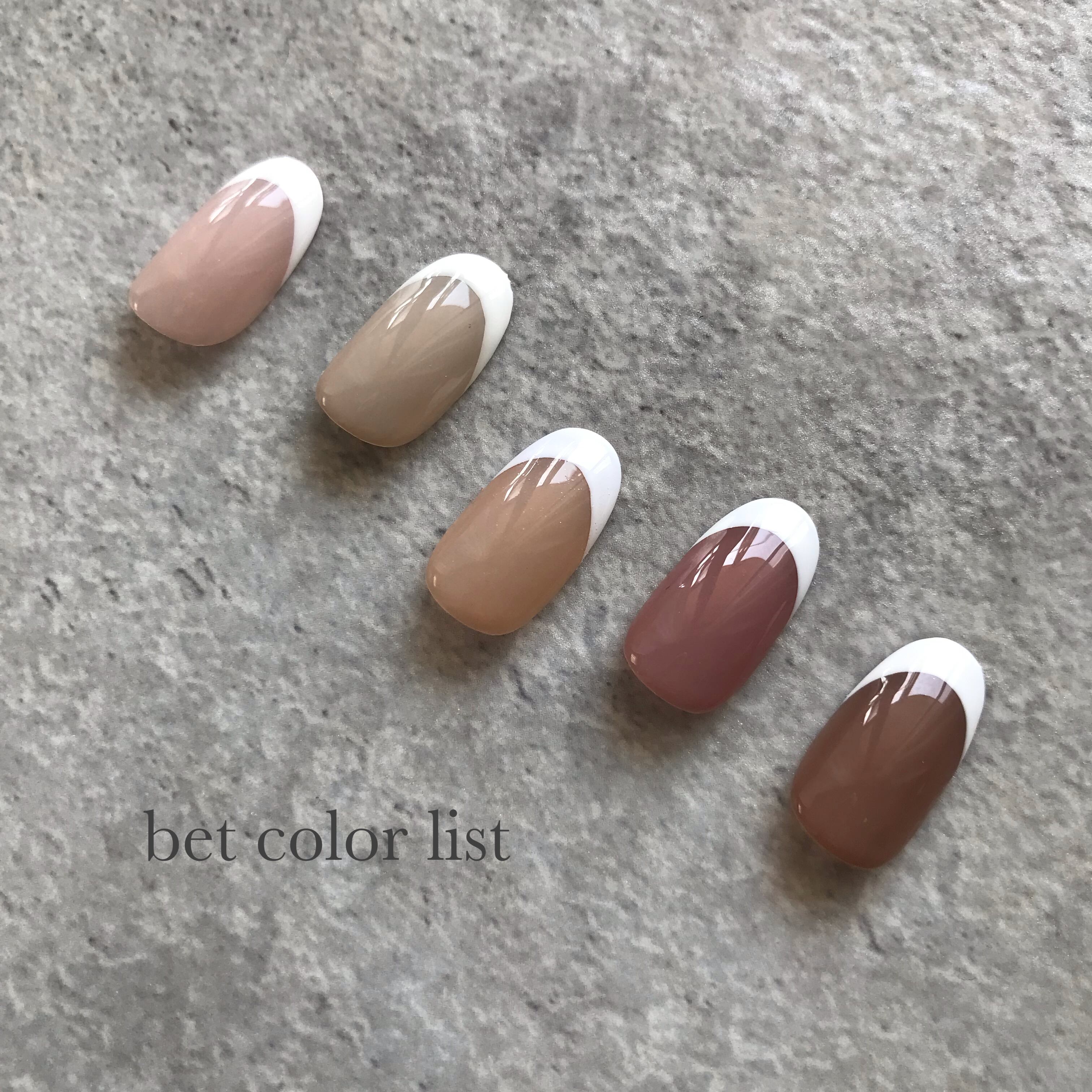 ドット柄×ネイビーフレンチネイルチップ | Pay ID