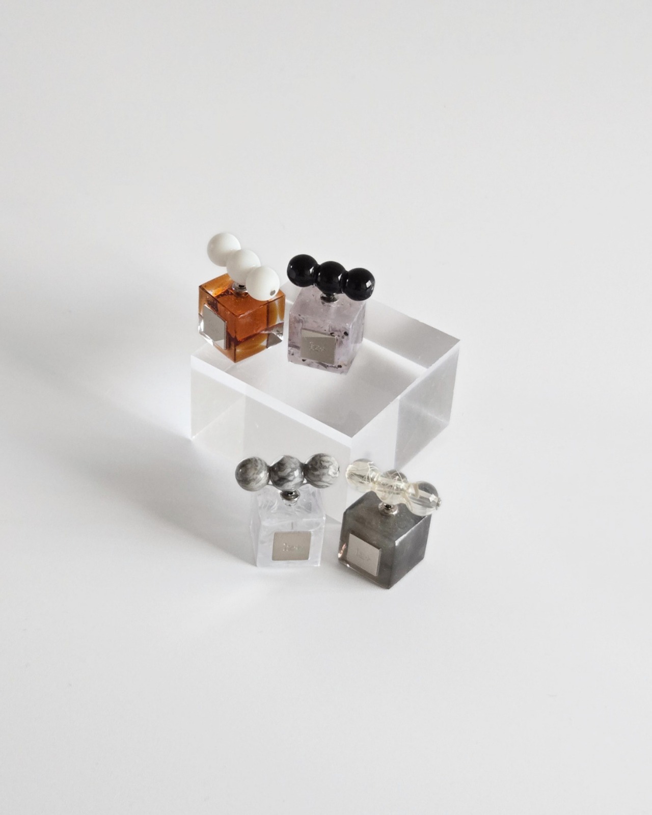 LinK CUBE. [white] - 6