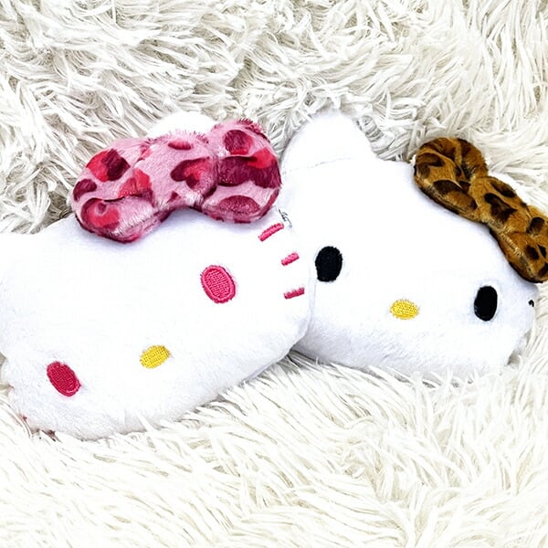 サンリオ ハローキティ ヒョウ柄 ピンク フェイスパスケース 定期入れ