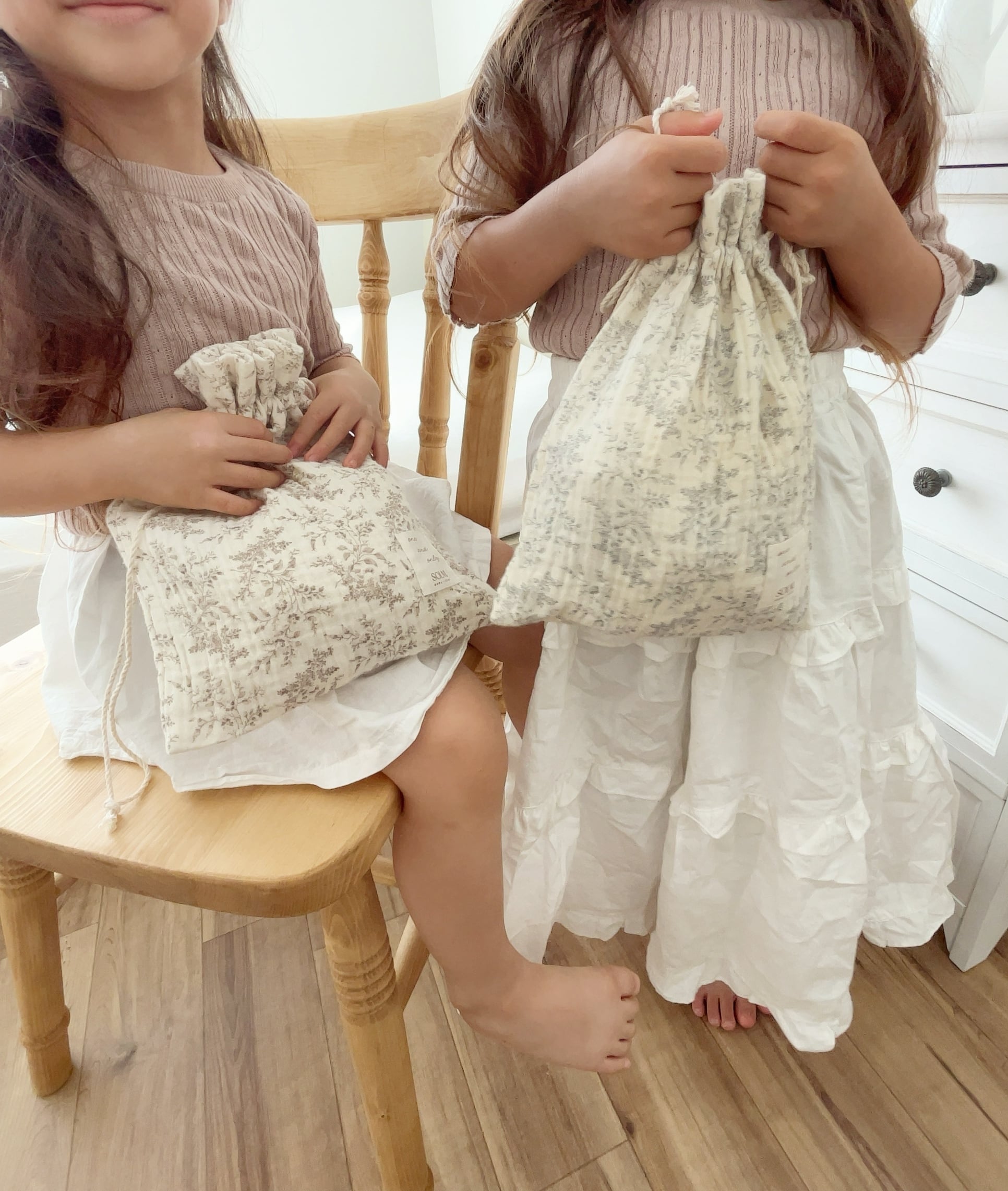 Sprinh gift set <frill pillow + floret blanket + floret purse set twin> ベビーピロー フリルピロー ベビー枕 ガーゼブランケット ガーゼケット 巾着ポーチ 出産祝い ギフトセット