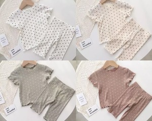 上下2点セット / 女の子 / 80〜130サイズ( A〜D )