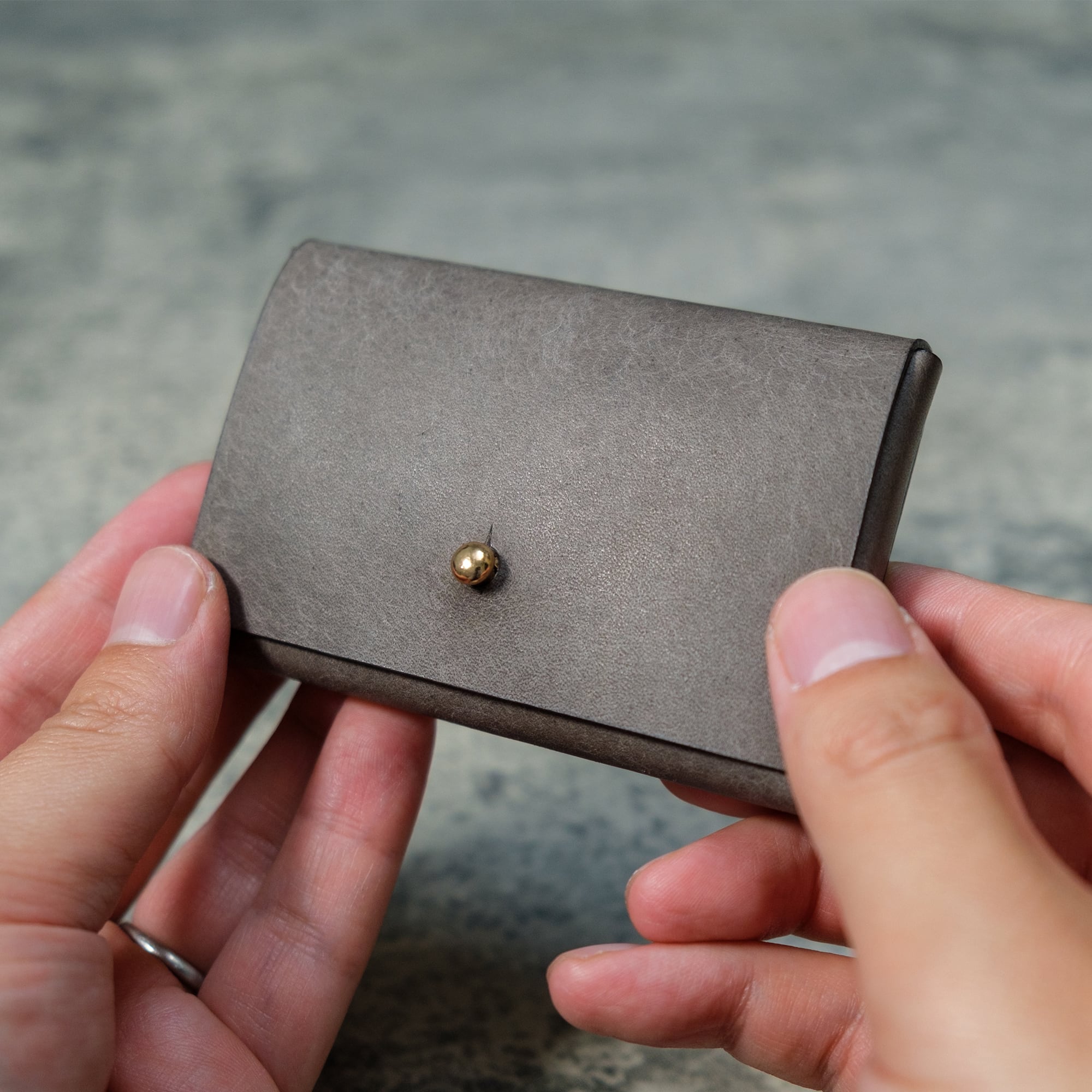 Sabrina Card｜名刺入れ・カードケース | andloom（アンドルーム