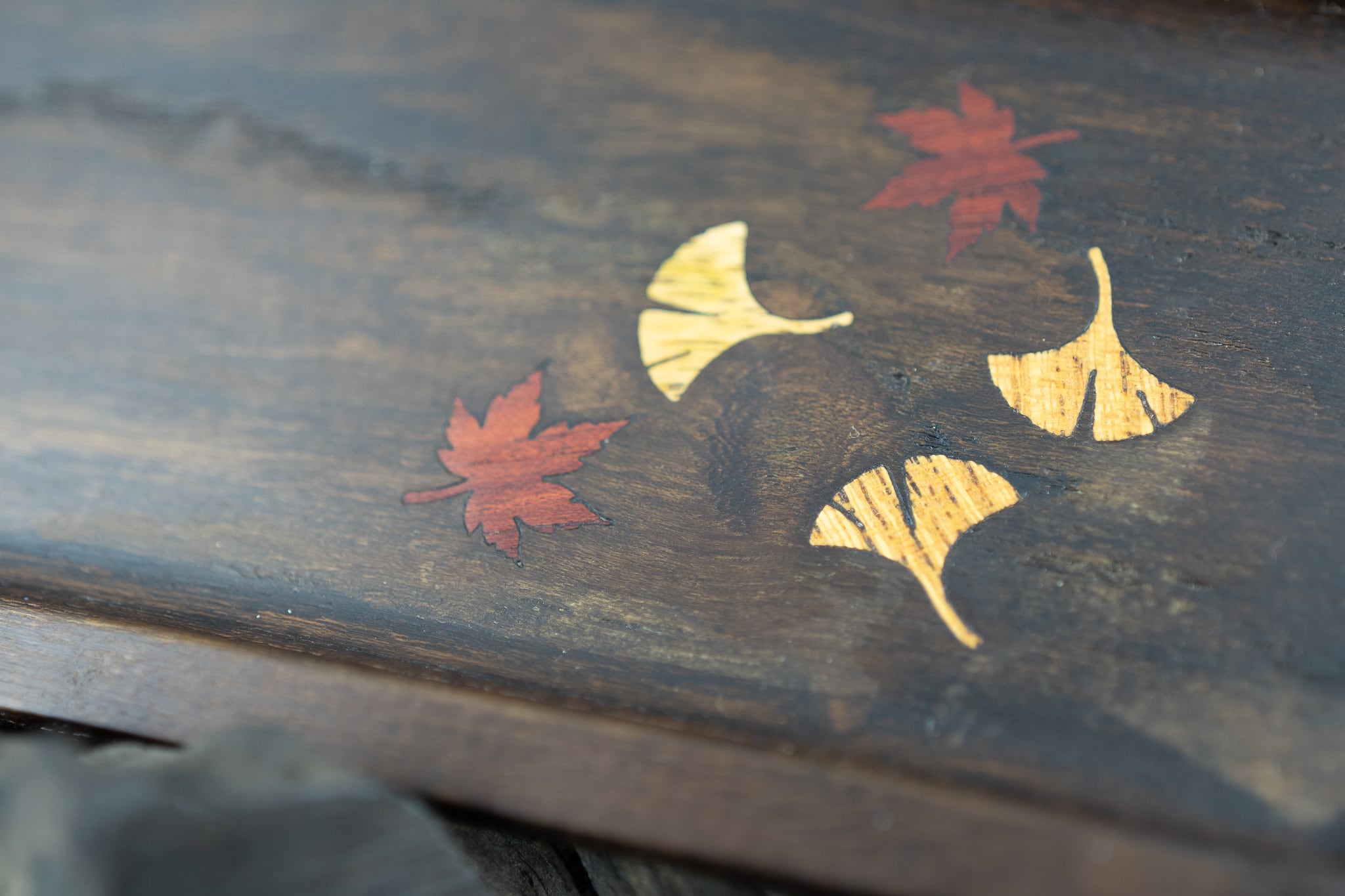 【日本を代表する巨木 】神代欅 ペントレイ 象嵌 落葉舟