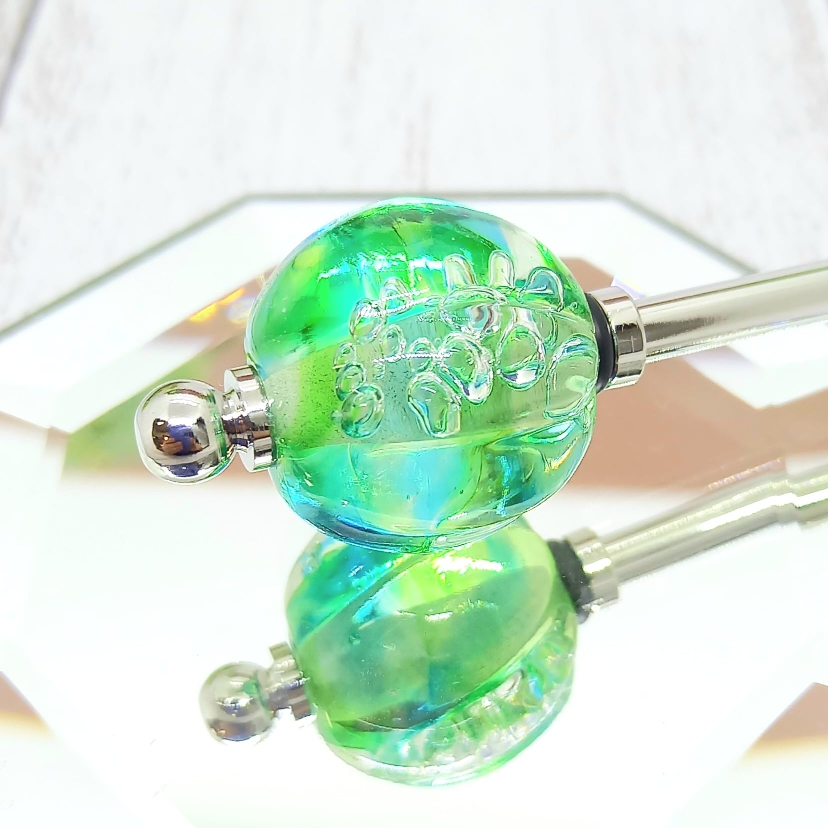 氷の雫とんぼ玉・簪 ～翠