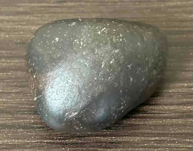 世界最大級」の「翡翠埋蔵地徳島剣山」」の「阿波翡翠原石（本翡翠