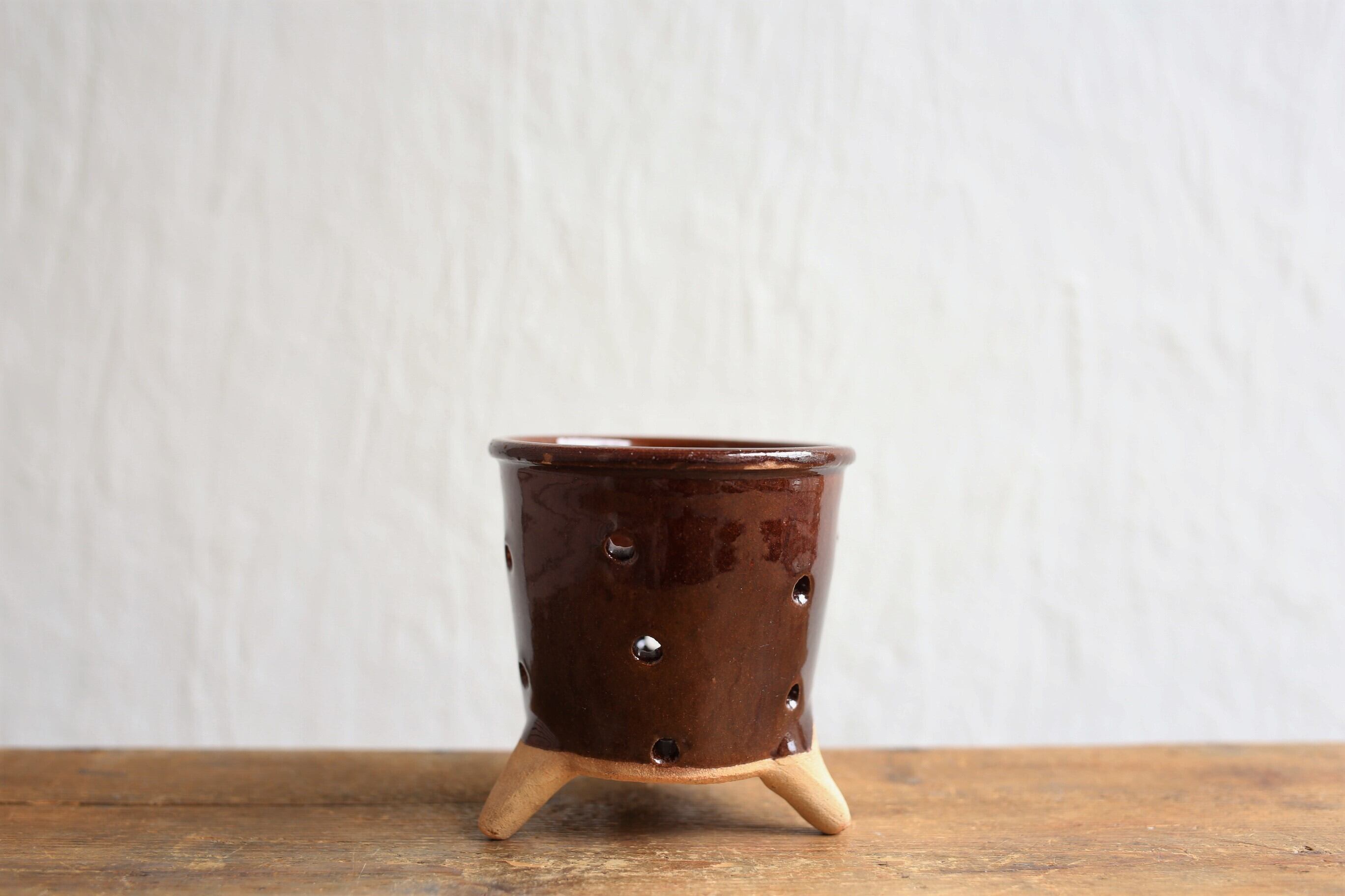 フランス アンティーク ヴィンテージ 脚付き 水切りポット N-03188