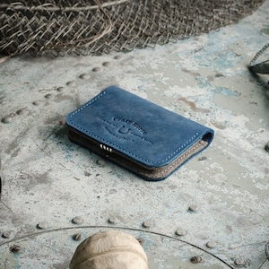 117 Leather Business & Credit Card Holder / wallet Ocean Blue