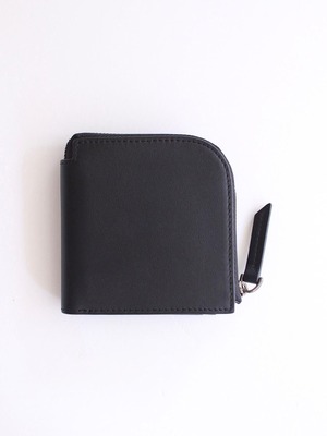 ANVOCOUER　Nicole black