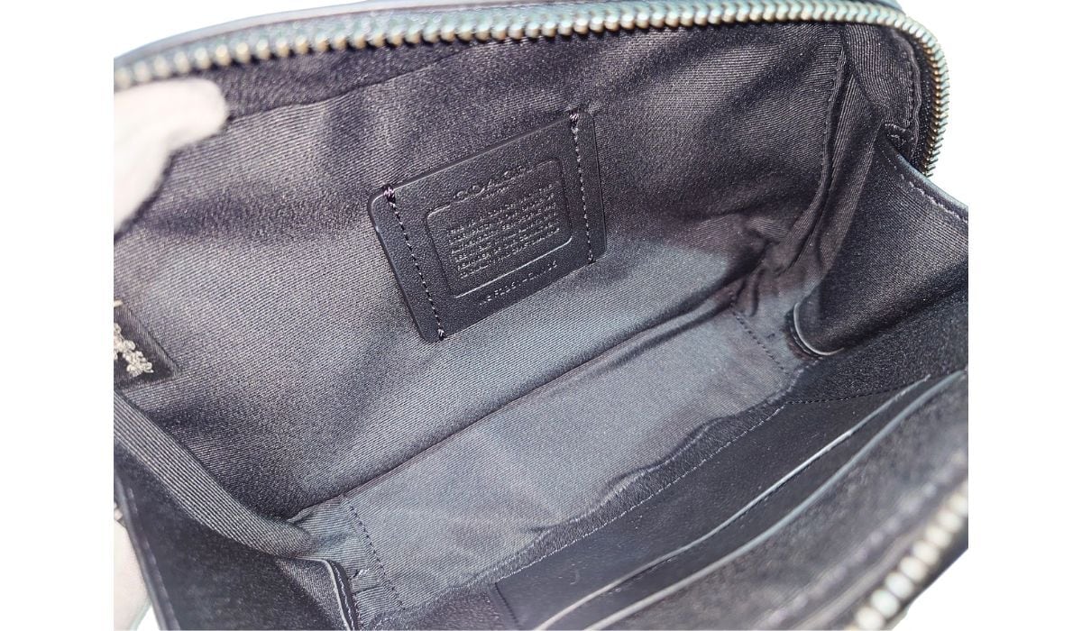 COACH コーチ ボディバッグ ワイアット ベルト バッグ シグネチャー