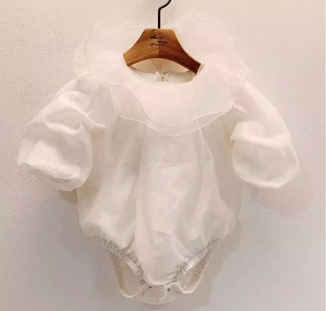 チュール襟ふんわりロンパース》》》》》海外子供服 ベビー 女の子