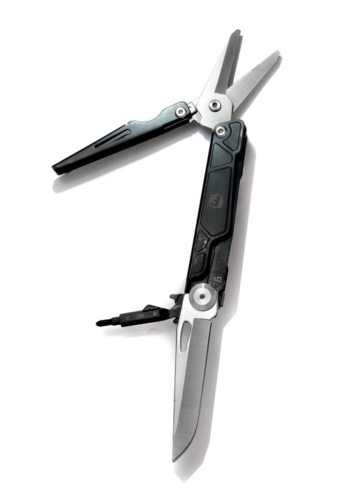 fk.07 Scissor Hunt［シザーハント］ 最も使用頻度が高いハサミ×ナイフに特化したマルチツール