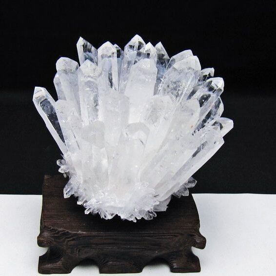 水晶 クラスター 水晶 原石 台座付属 一点物 182-8579