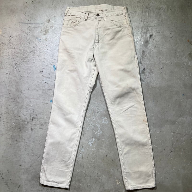 60's LEVI'S リーバイス 518 SLIM FIT コットンツイルパンツ カツラギ 刻印B アイボリー GRIPPER カムロック  スリムフィット 実寸W29 USA製 希少 ヴィンテージ BA-2161 RM2580H | agito vintage powered by BASE