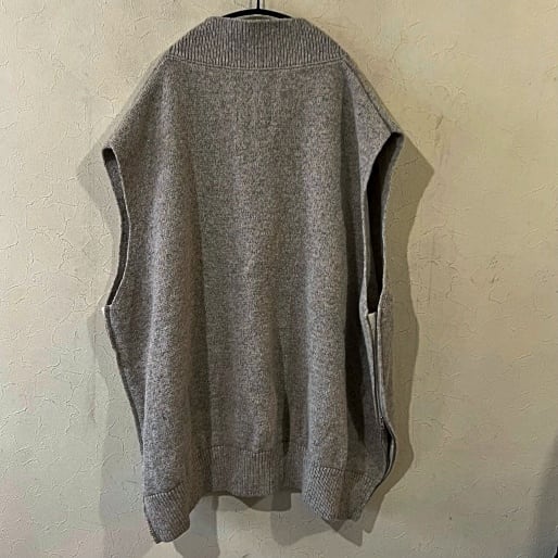 UNUSED アンユーズド v-neck knit vest ウールニットベスト UNUSED アンユーズド v-neck knit vest ウールニットベスト