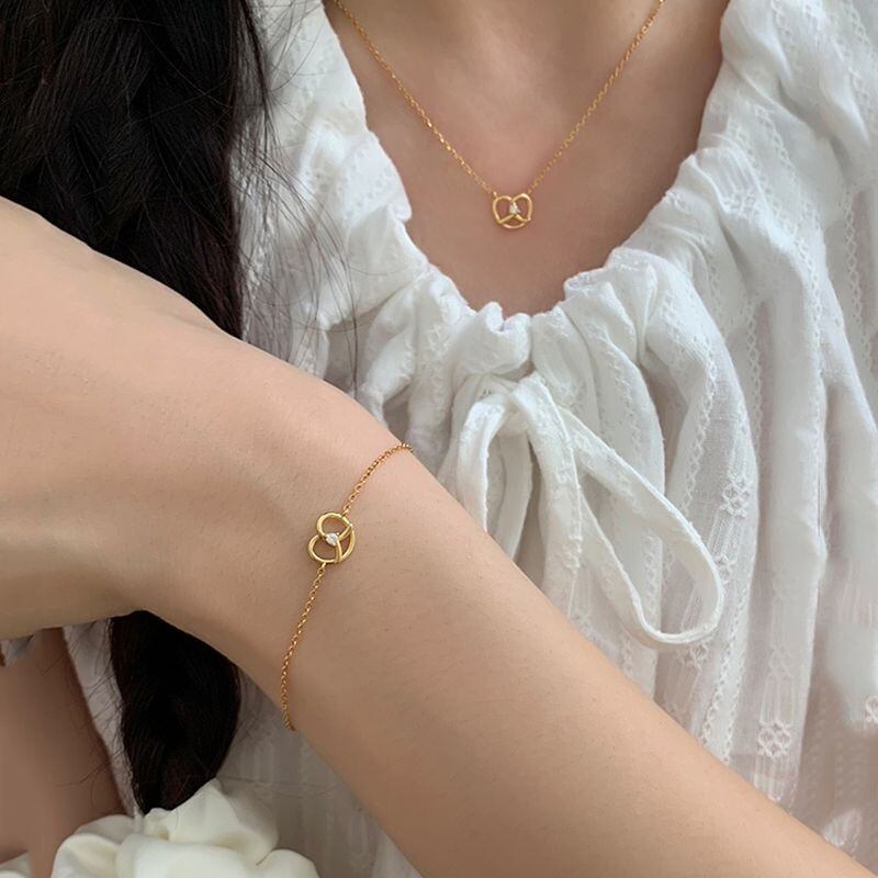 925sliver zirconia bracelet /925シルバー ジルコニアプレッツェル