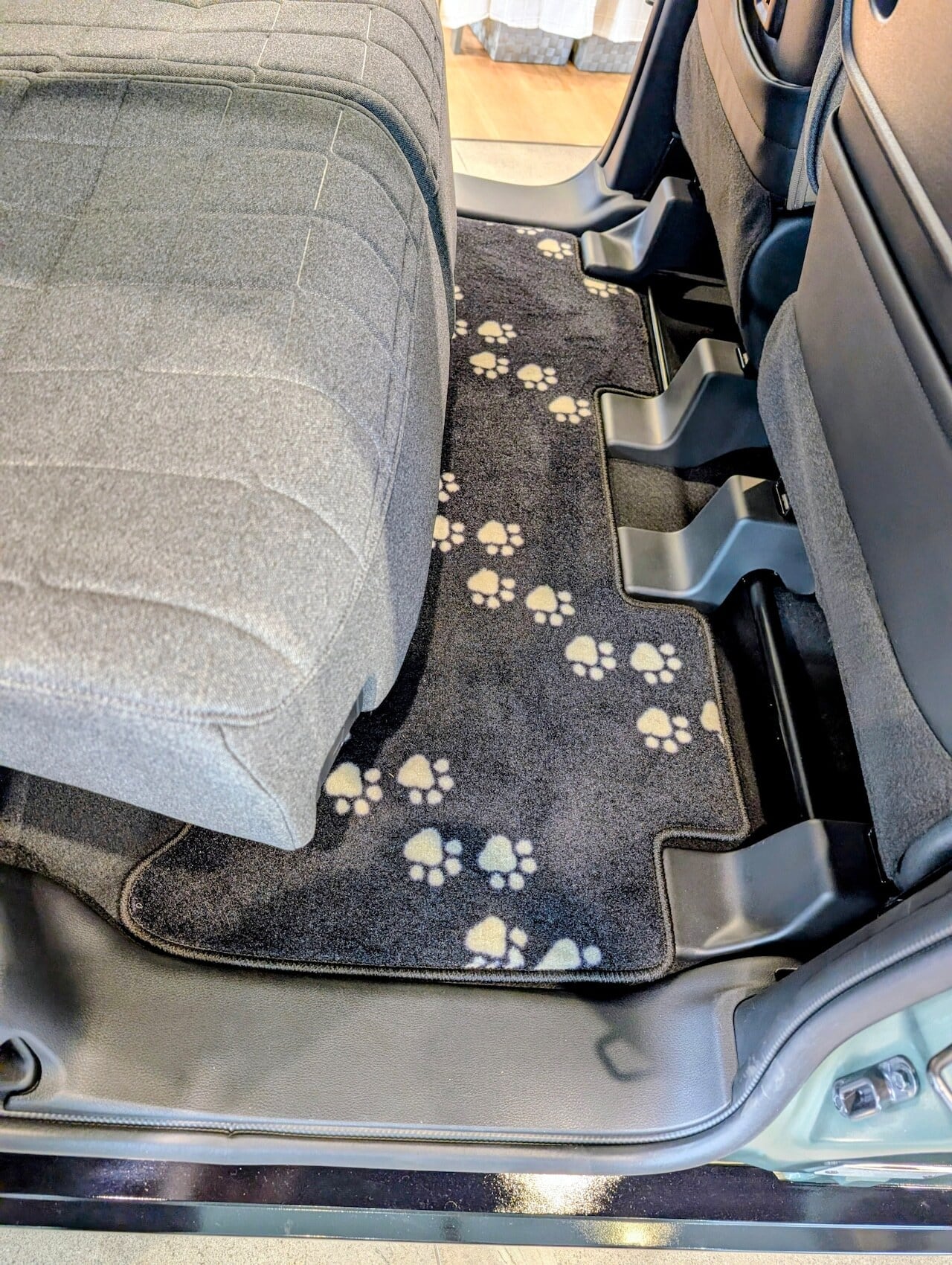 MDF 超新型デリカミニ専用 フットデザインフロアマットセット