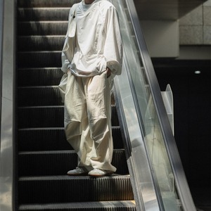 ストレートレッグ裾コードパンツ　981