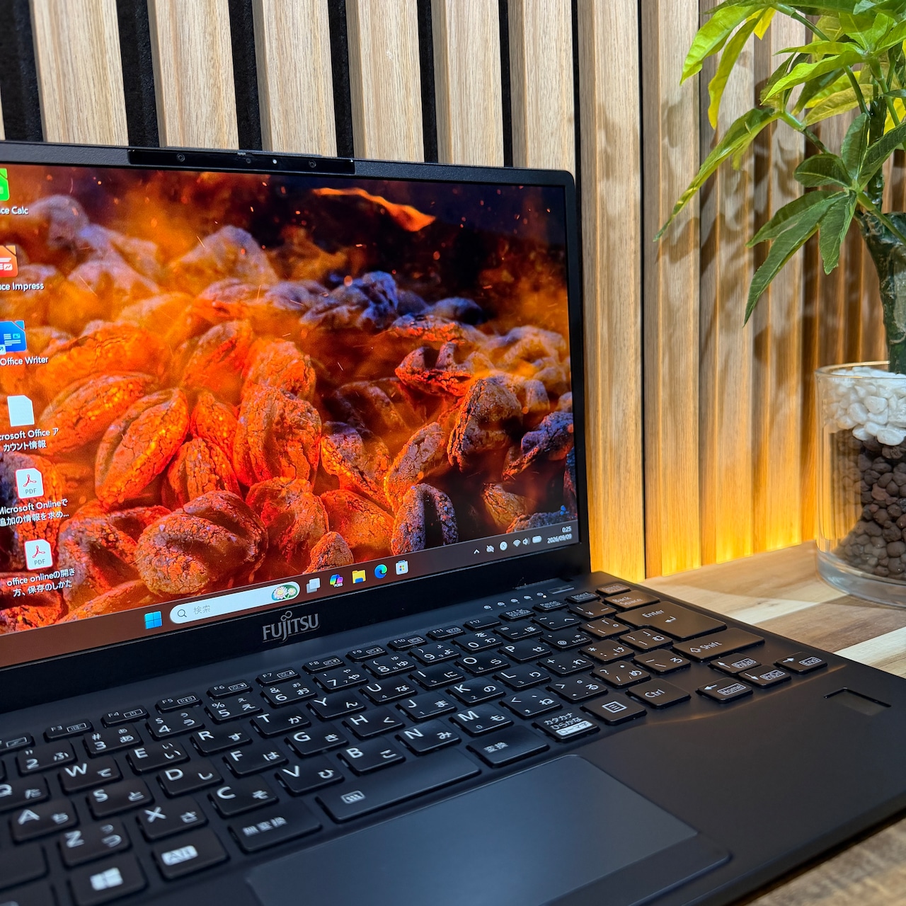 ☘超美品☘️最高峰i7‼️富士通 LIFEBOOK U9311/F☘️SSD256GB☘️メモリ8GB☘️第11世代☘️ノートパソコン