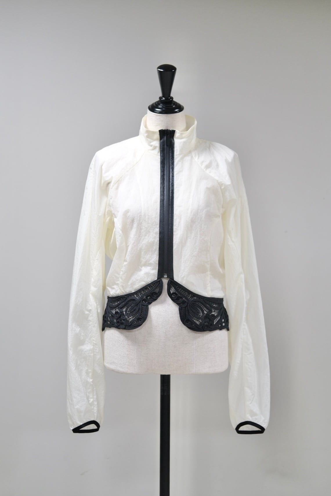 【Mame Kurogouchi】Nylon Short Jacket with Cording Embroidery Detail - ECRU -