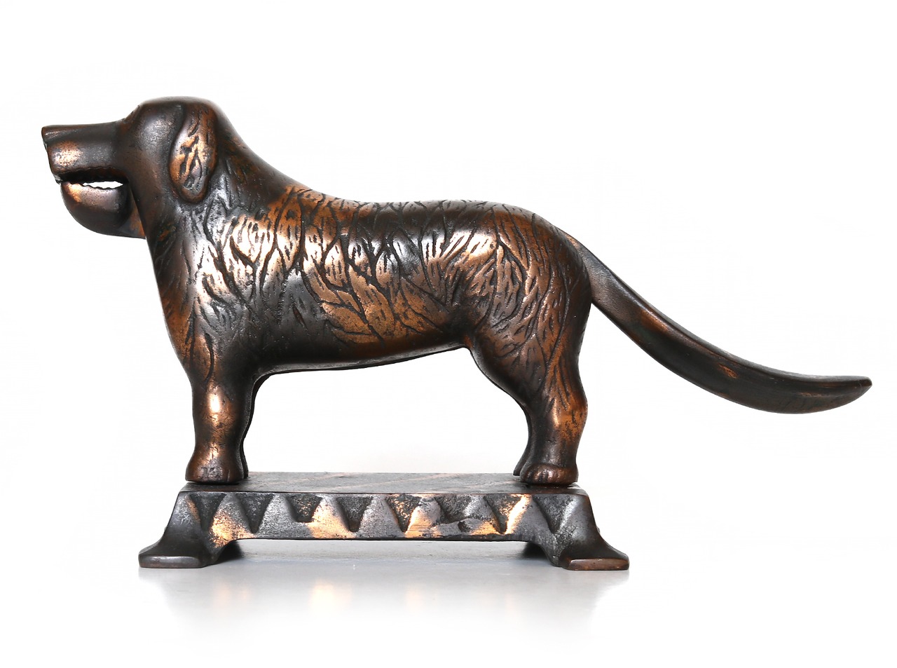 Japanned Finish  Dog