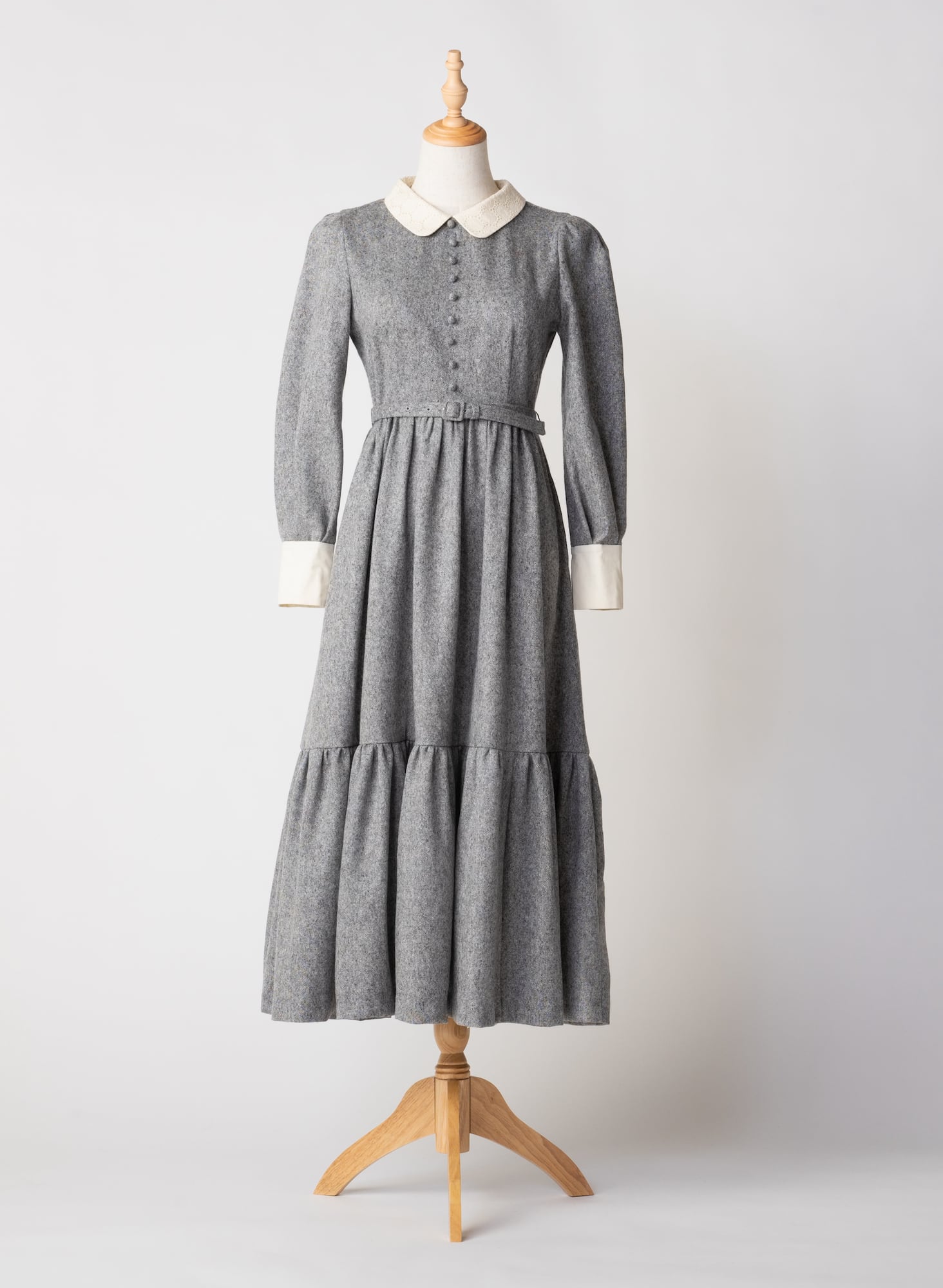 マキシ丈ギャザーフレアのレトロワンピース | Antique Carrie 