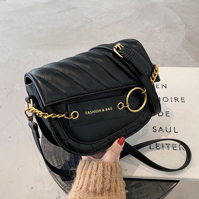 スタイルオータムウィンターレッド 秋物 冬物 メッセンジャーバッグ サドルバッグ シートバッグ Tiancai_Wing_Bag39829821924