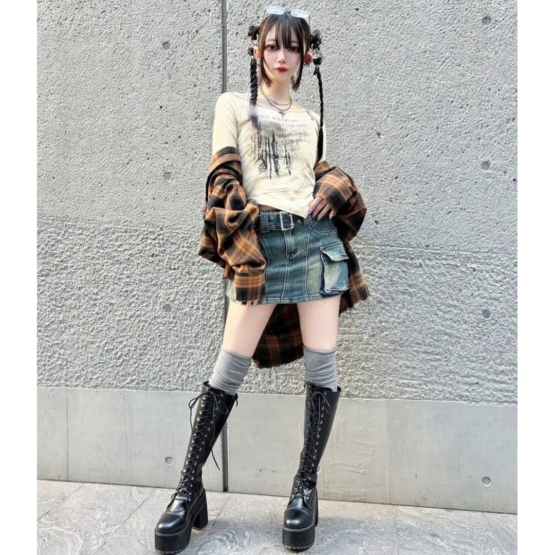 ルーズニーハイソックス | VOLCAN&APHRODITE