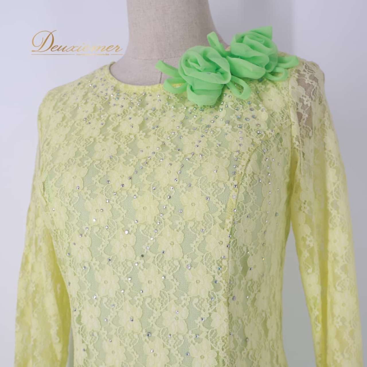 社交ダンス 衣装 prima boutique プリマブティック ドレス ワンピース グリーン系 花 花柄 レース 緑 黄緑 長袖 明るい 華やか かわいい ダンス衣装 イベント ステージ 練習 レッスン パーティー おしゃれ 透け感