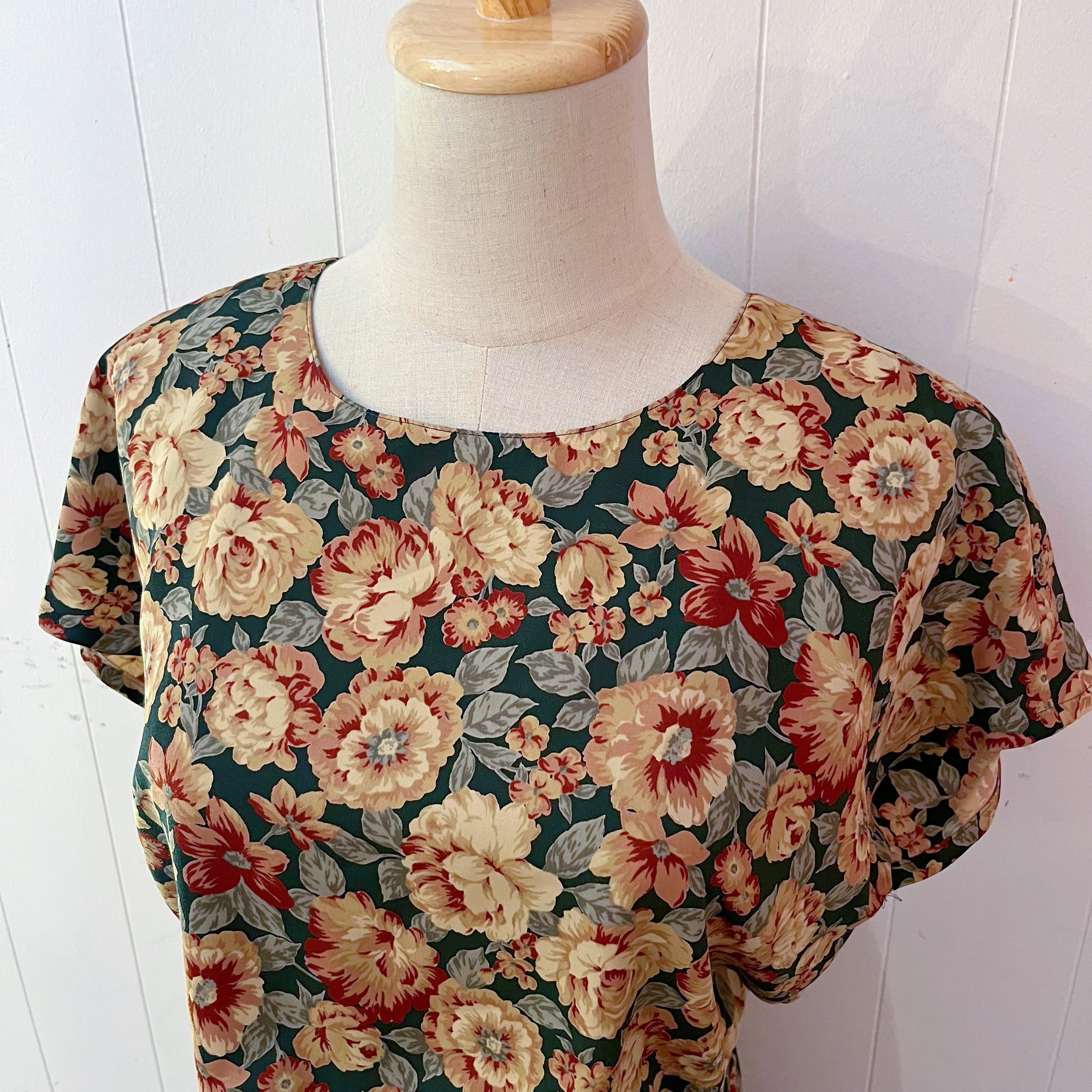 dark flower back button one-piece