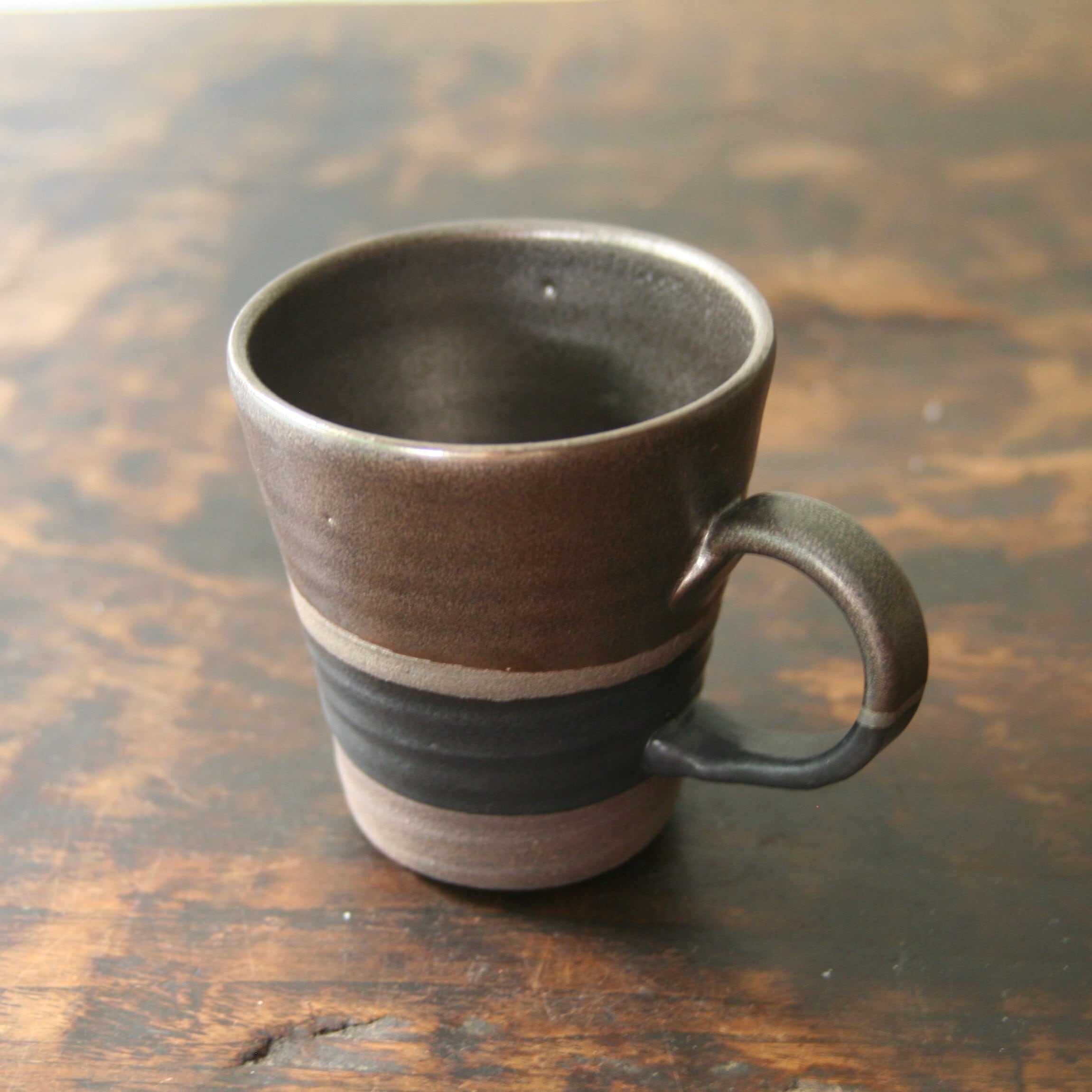 Mug ラスター マグカップ 黒 (300 cc)