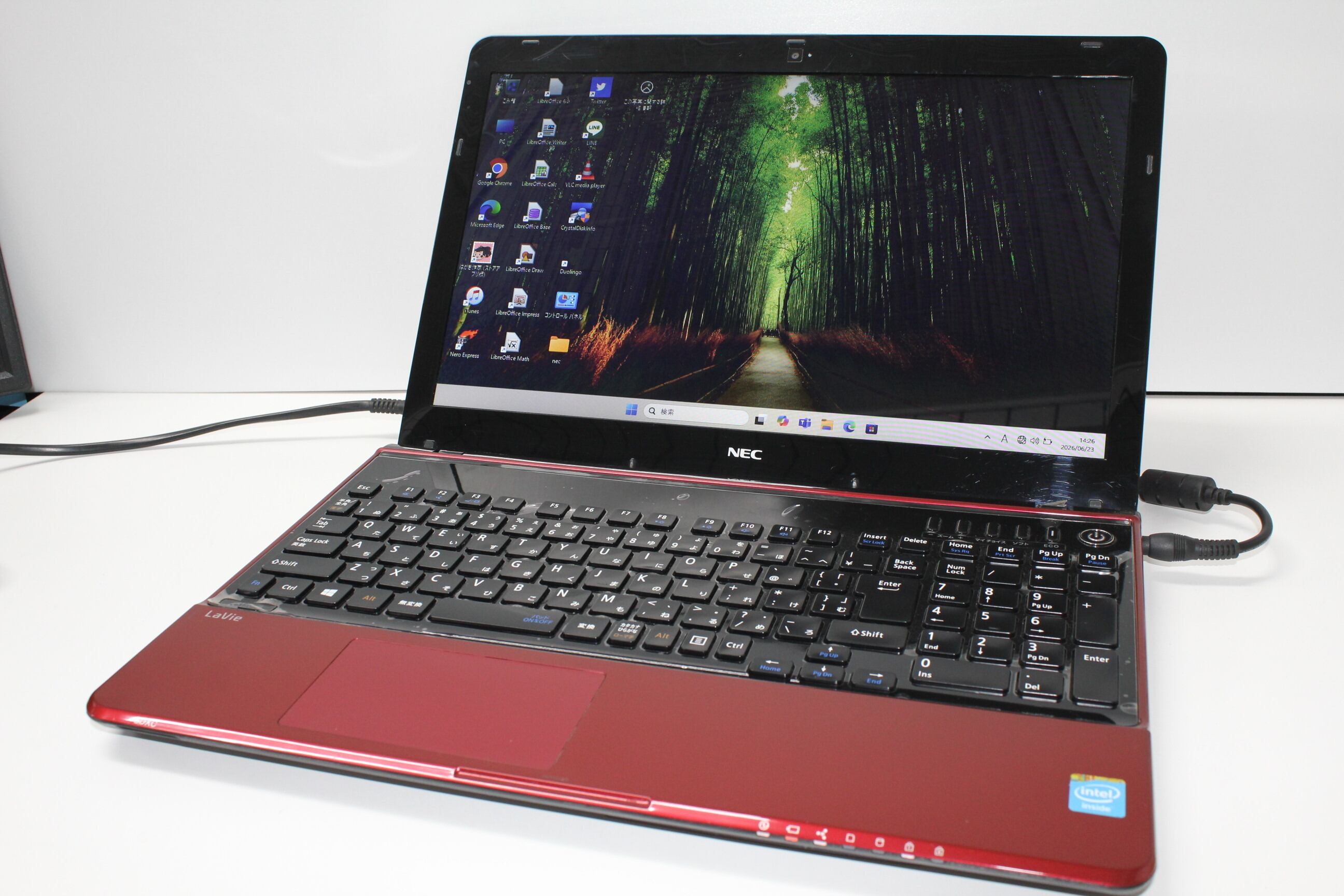 中古ノートPC】NEC〈VJ22L/FW-F〉第2世代Core i3/SSD256GB/メモリ4GB