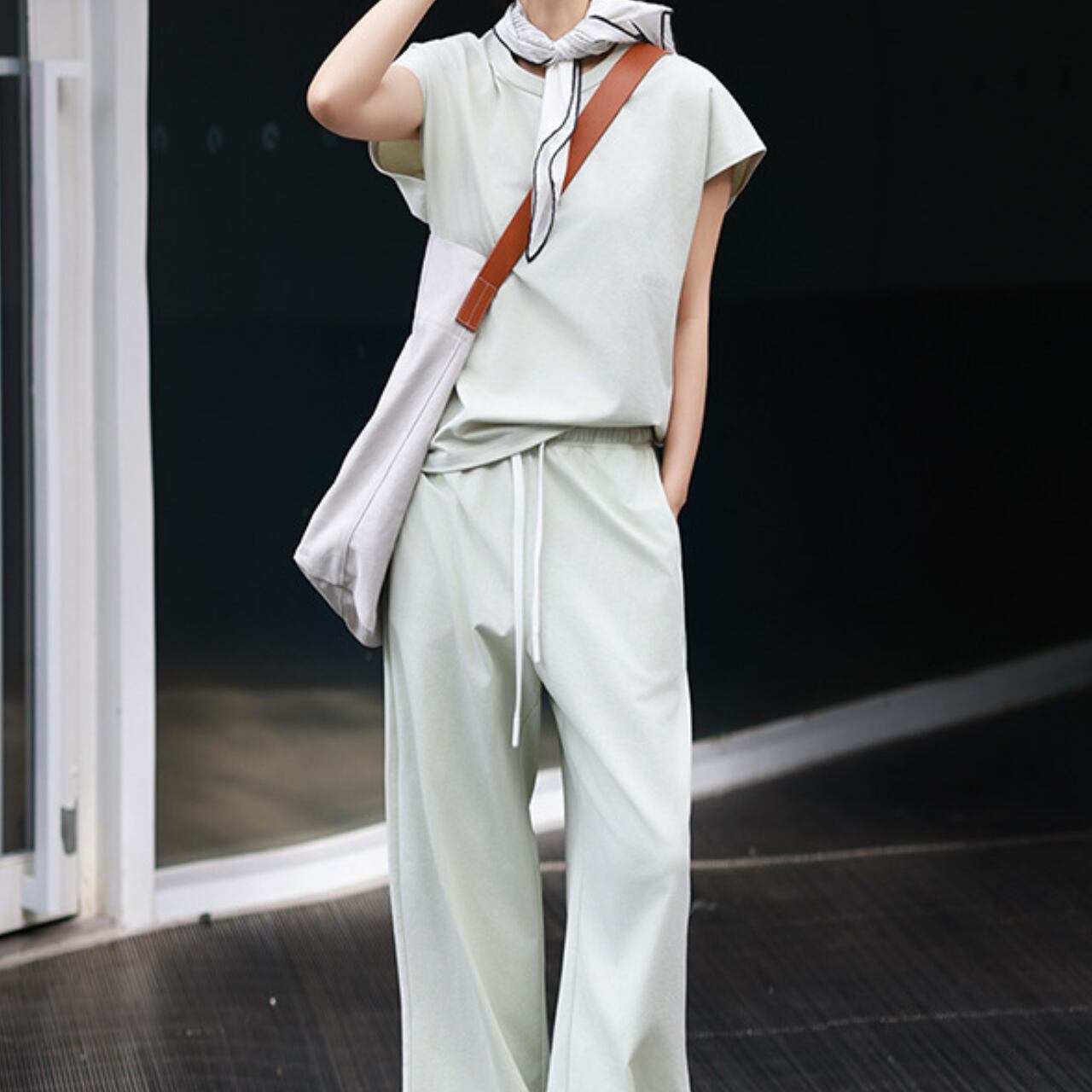 ノースリーブトップス&ワイドパンツセットアップ m0076