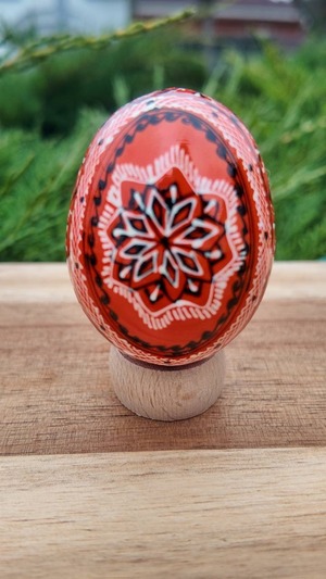 装飾用プィサンカ（イースターエッグ）with stand　コロミヤ博物館モデル