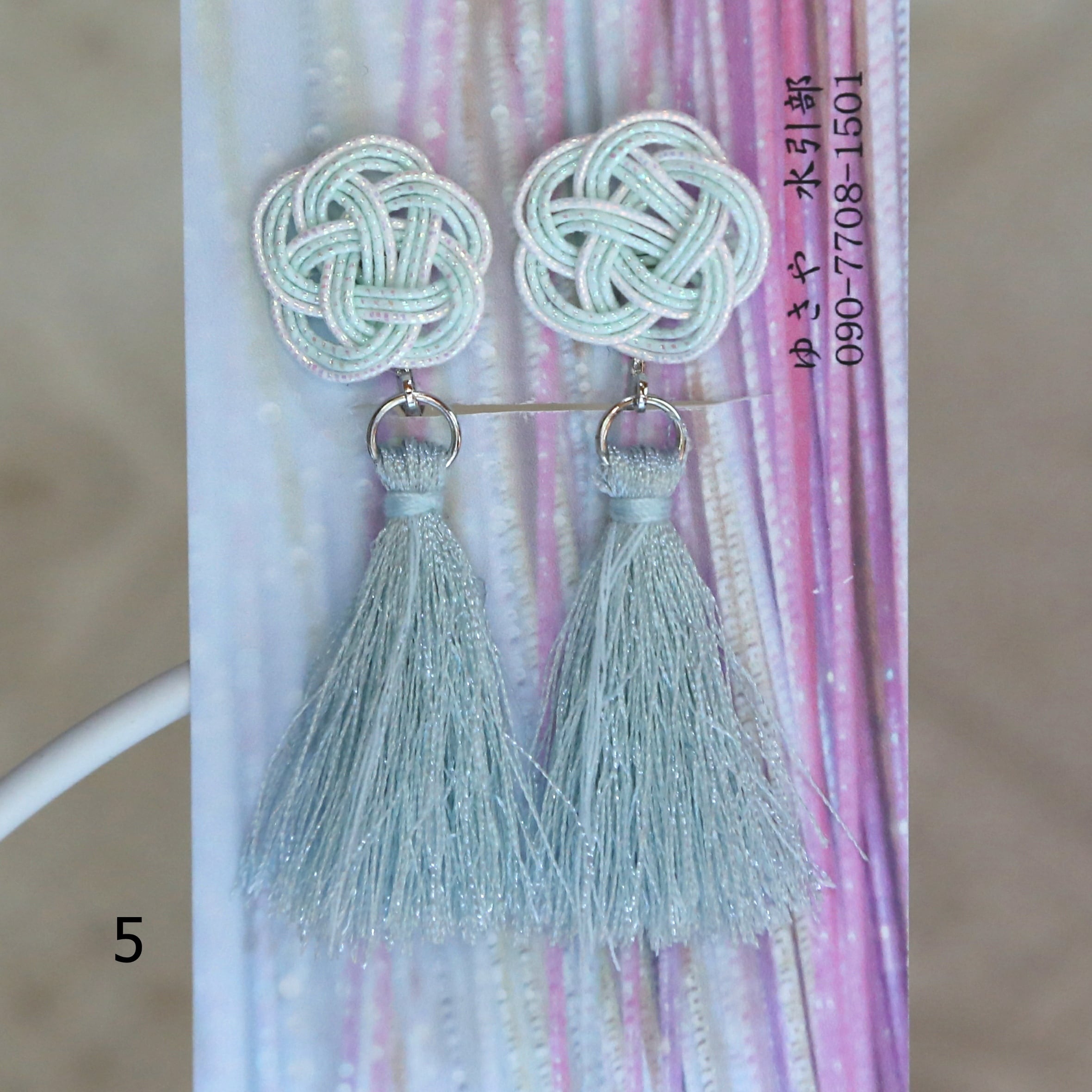 水引 梅結びタッセルイヤリング | ゆさや水引部