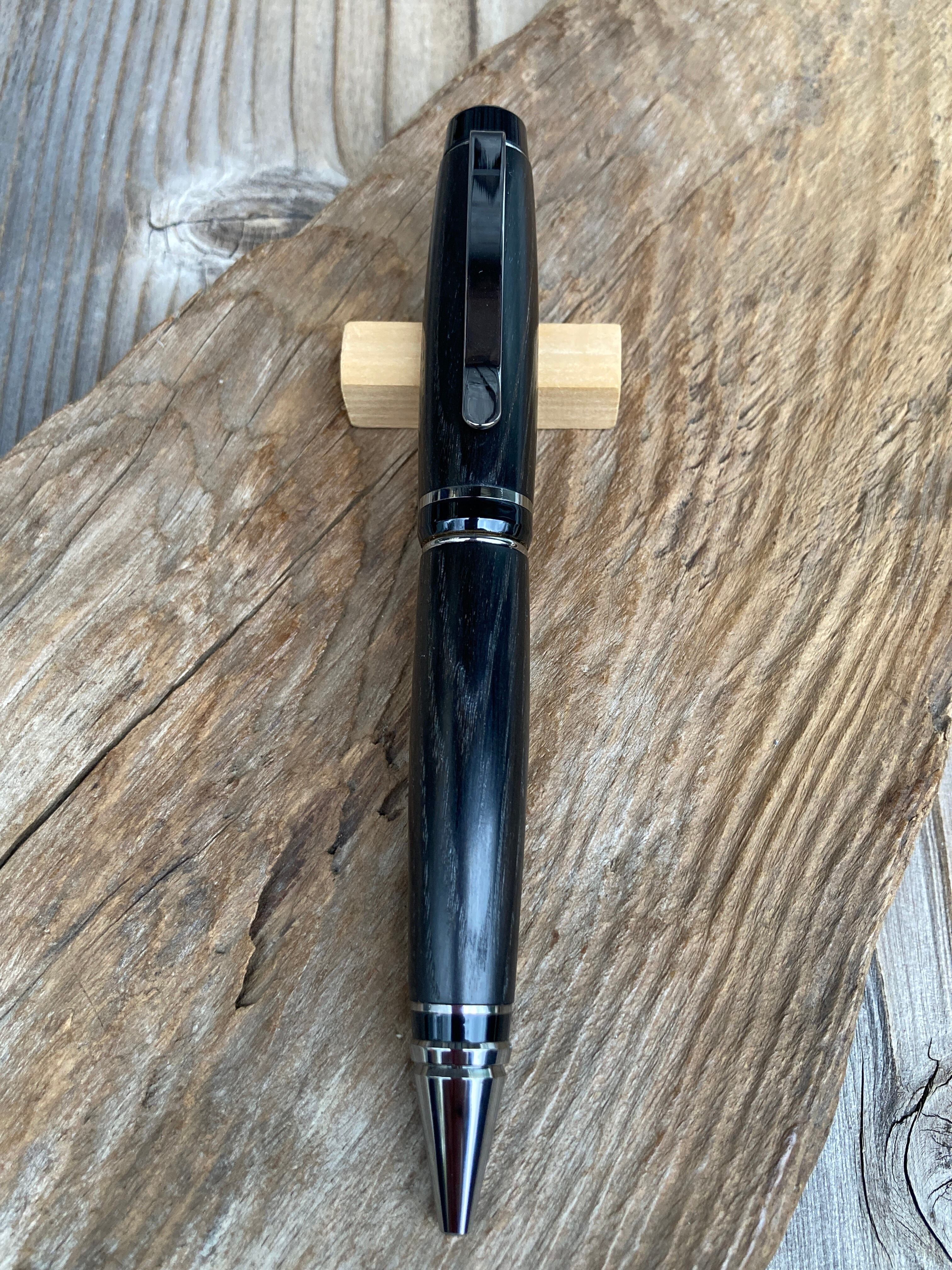 超希少金糸楠の筆立て 超希少金糸楠の筆立て - メルカリ