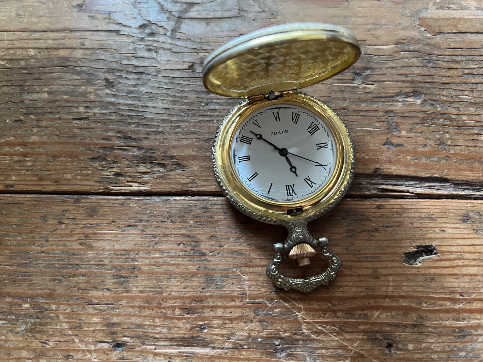 可愛いペイントが美しい古い懐中時計 *フレンチアンティーク