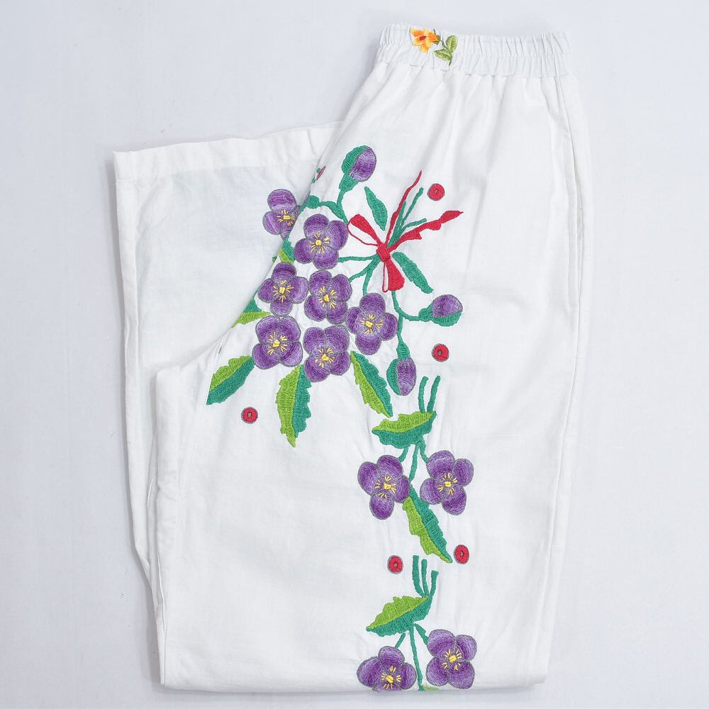 Remakeリメイク 再構築 パッチワーク&フラワー刺繍 デザイン ルーズシルエット コットン イージーパンツ エシカル ホワイト 古着 裏地付き レディースW64~90cm