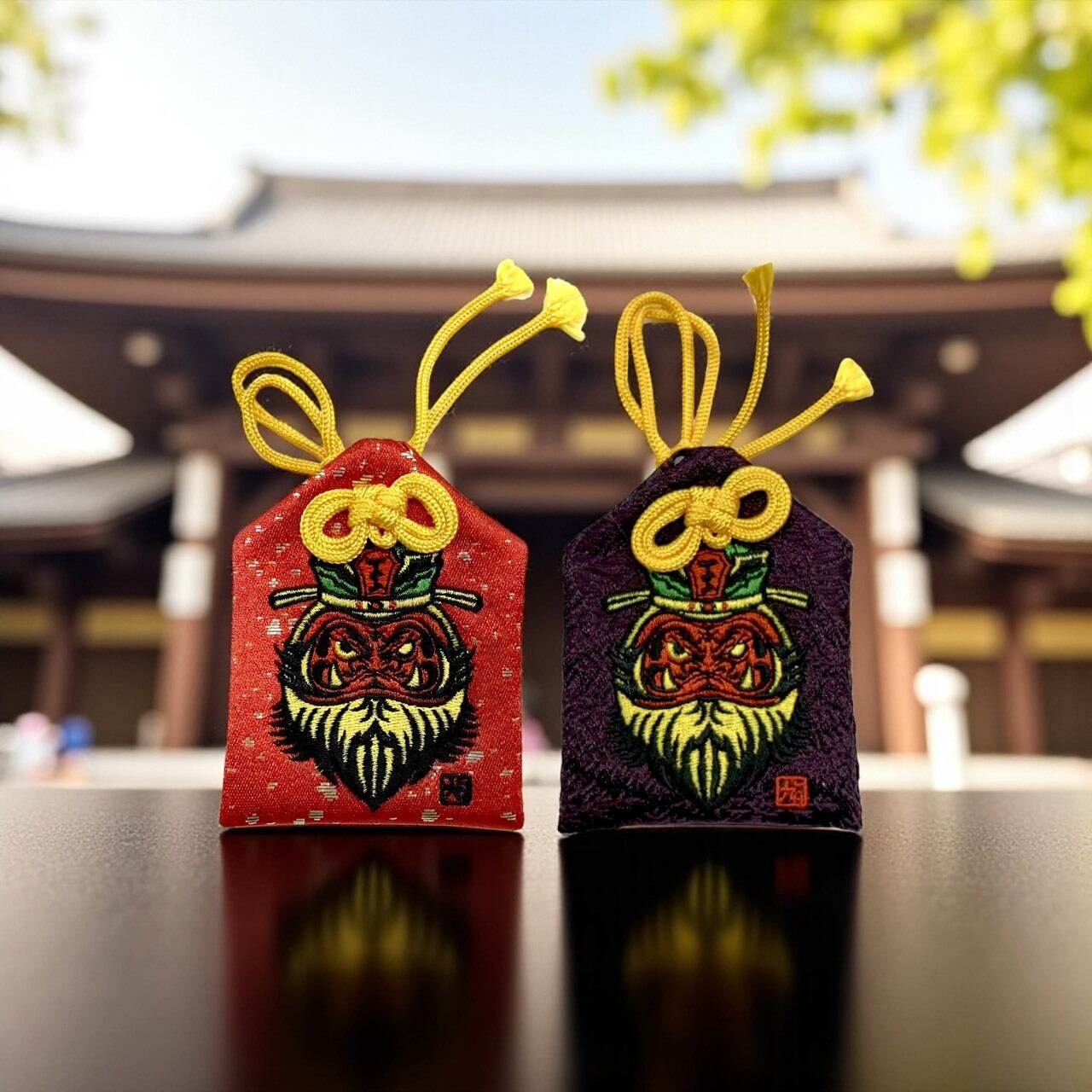 閻王達磨 刺繍御守り | DETERMINATION