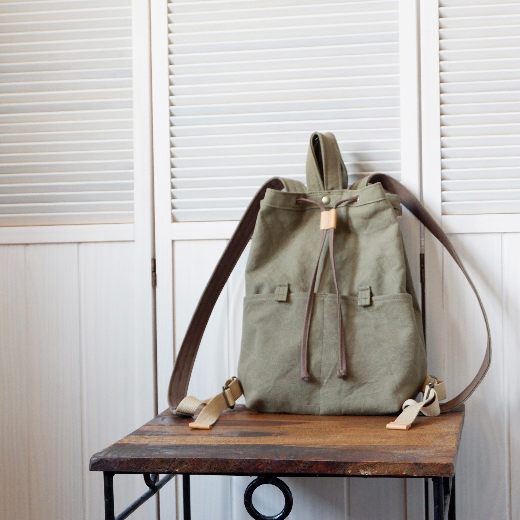 倉敷帆布の柔らかリュック Ａ4 サイズ 倉敷産帆布の柔らかリュック◇深青 | iichi 日々の暮らしを