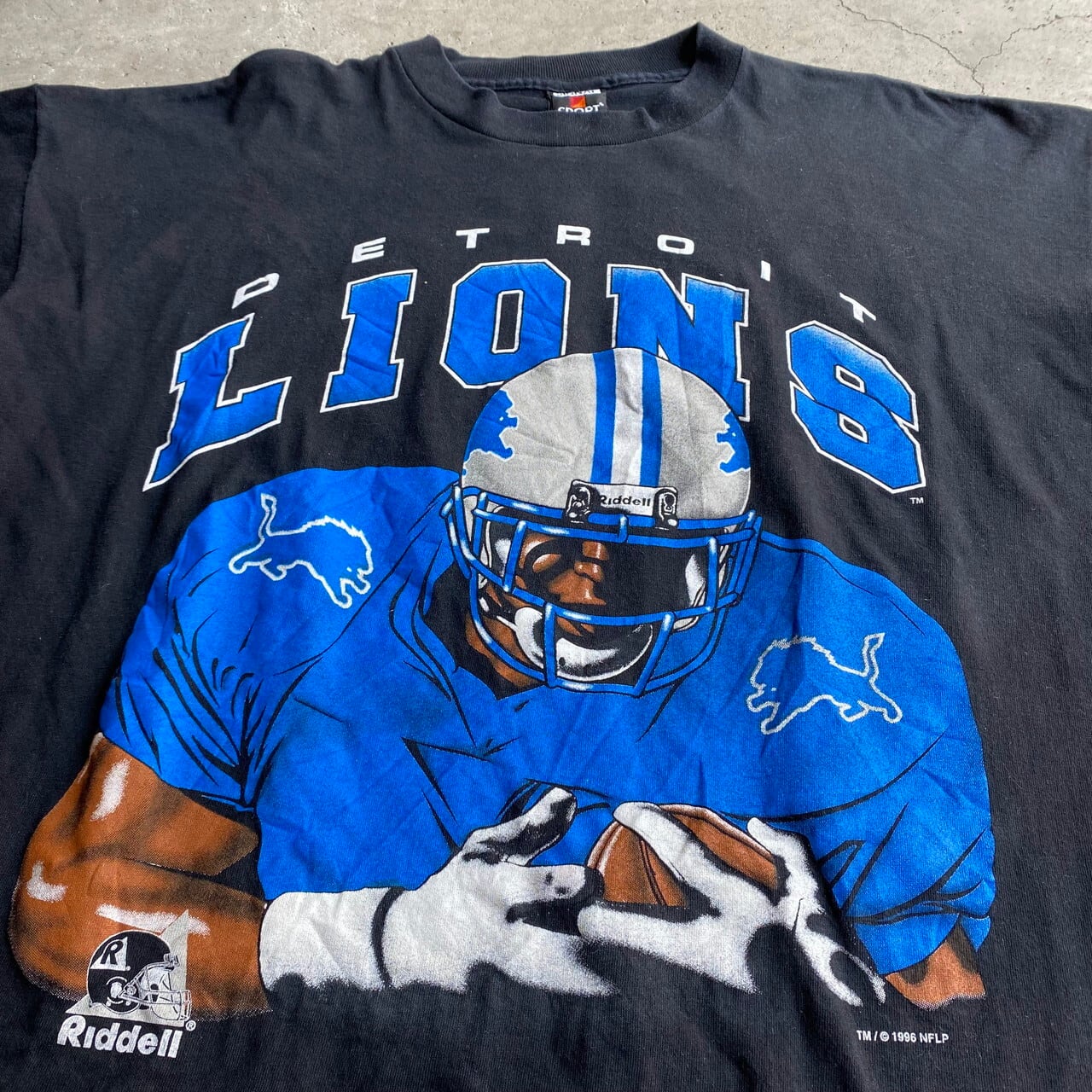 NFL公式 デトロイト ライオンズ 袖プリ入り ビッグサイズ  パーカー
