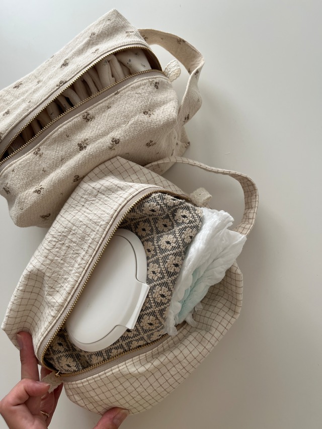 防水ボックスポーチ