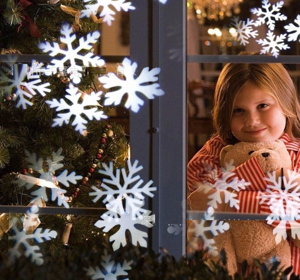 最新型 ソーラー式 レーザーライト 【ホワイト/レインボー】 自動回転