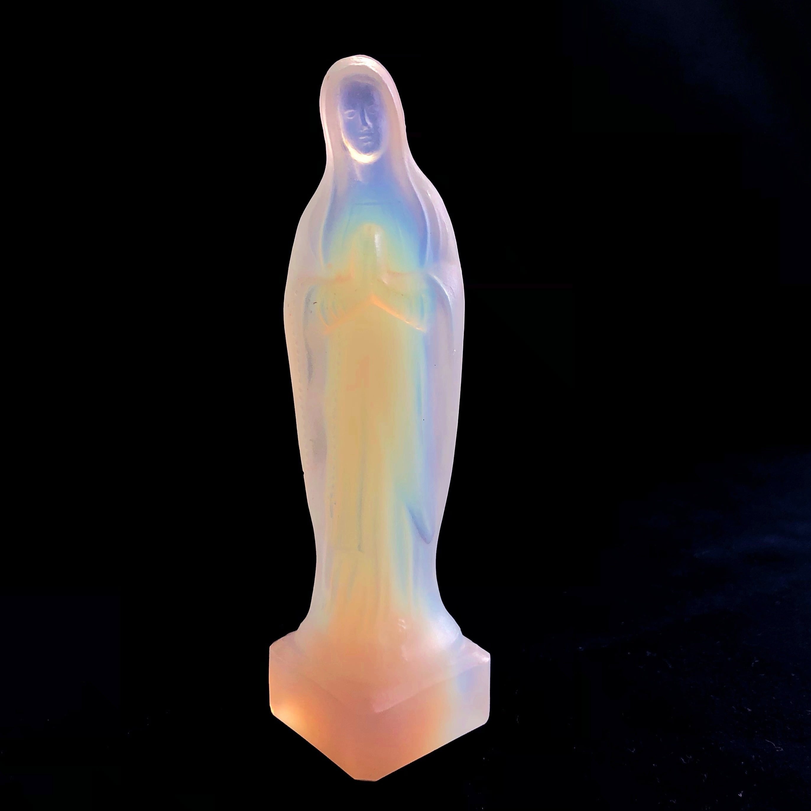 オパールセントガラスのマリア像 | メルキュール骨董店
