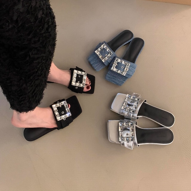Crystal buckle square sandals　B737
