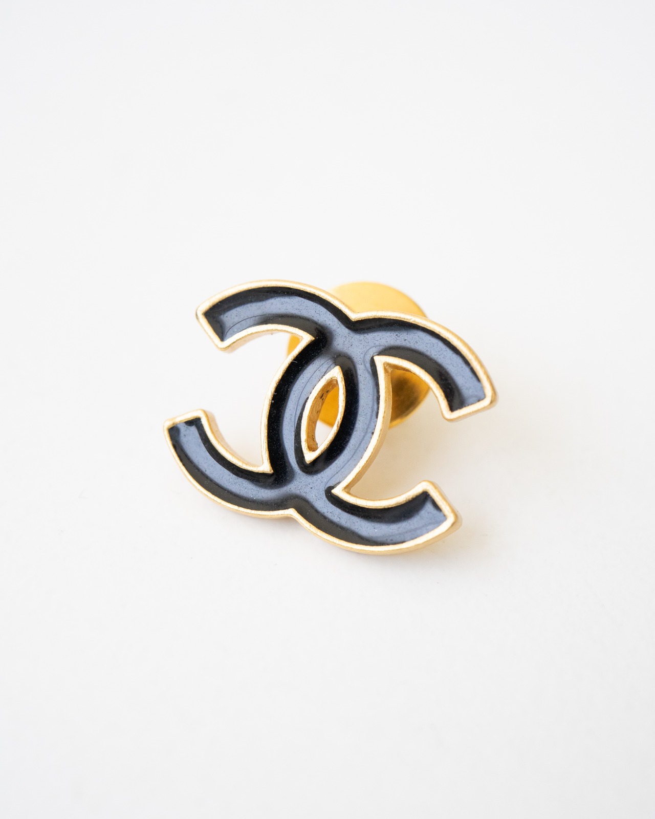 〈CHANEL〉CC Mark Bagge 2002AW