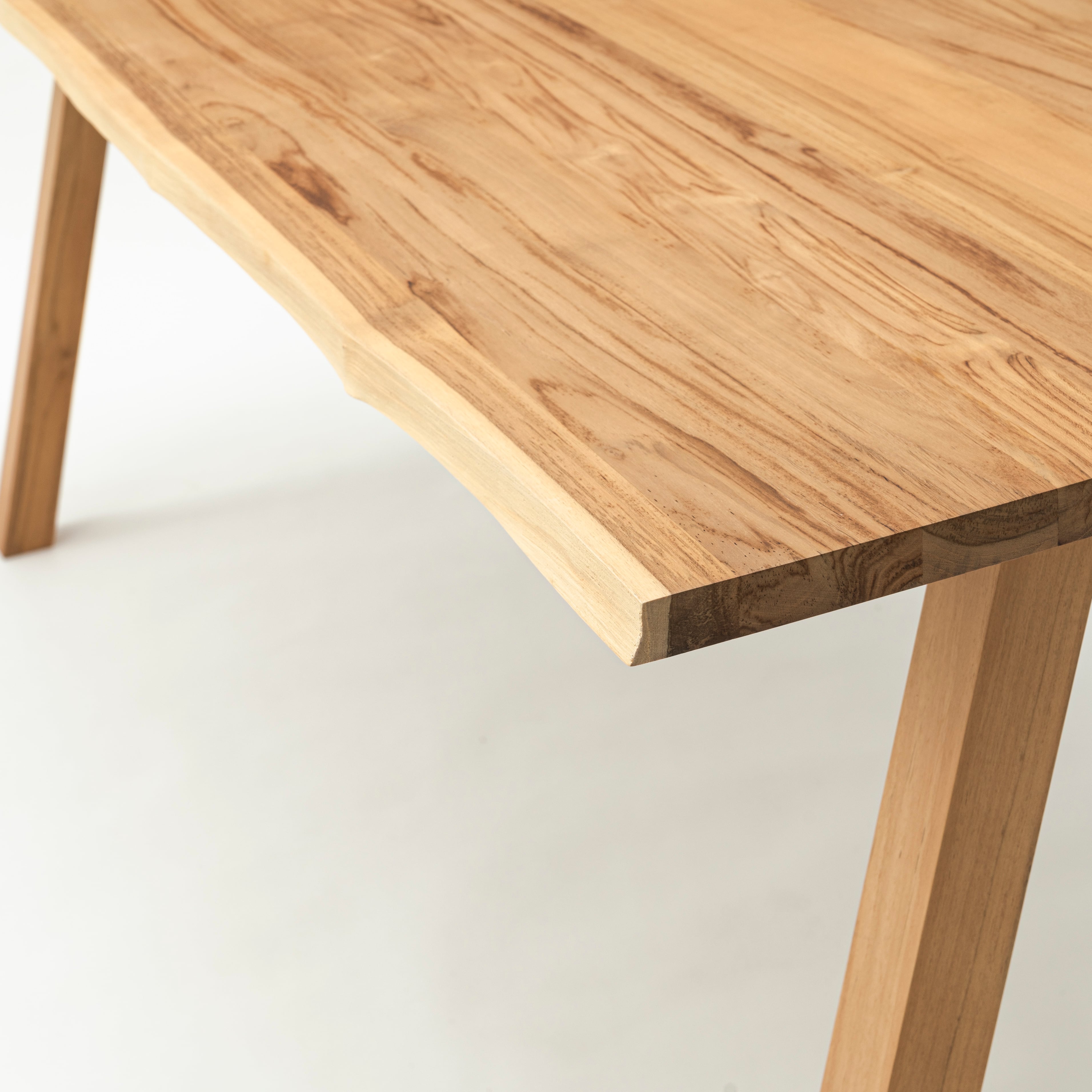 ダイニングテーブル 1600 | FRONT PAGE NEWS | 家具・インテリア