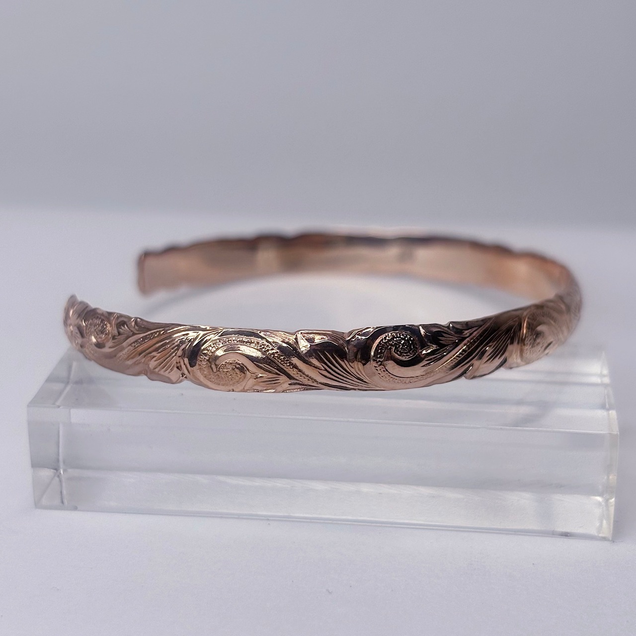 Classic Hawaiian Bangle -Heritage / Pink Gold-